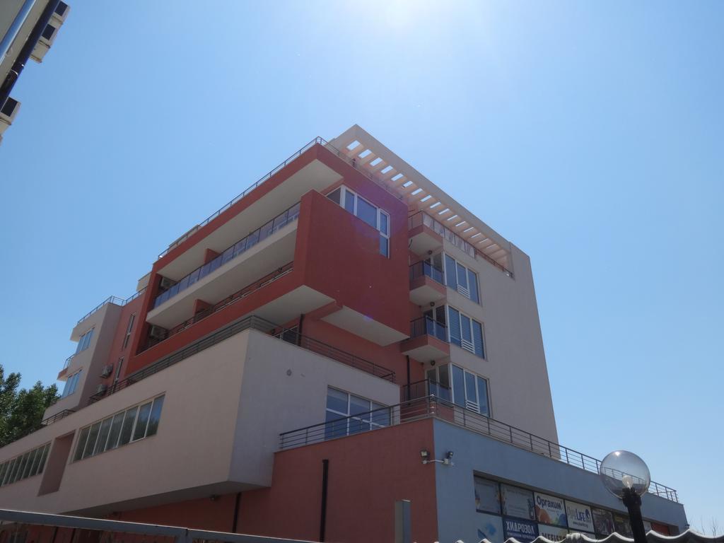 Capuccino Guest Apartments - Free Parking And Wi-Fi Sunny Beach Ngoại thất bức ảnh