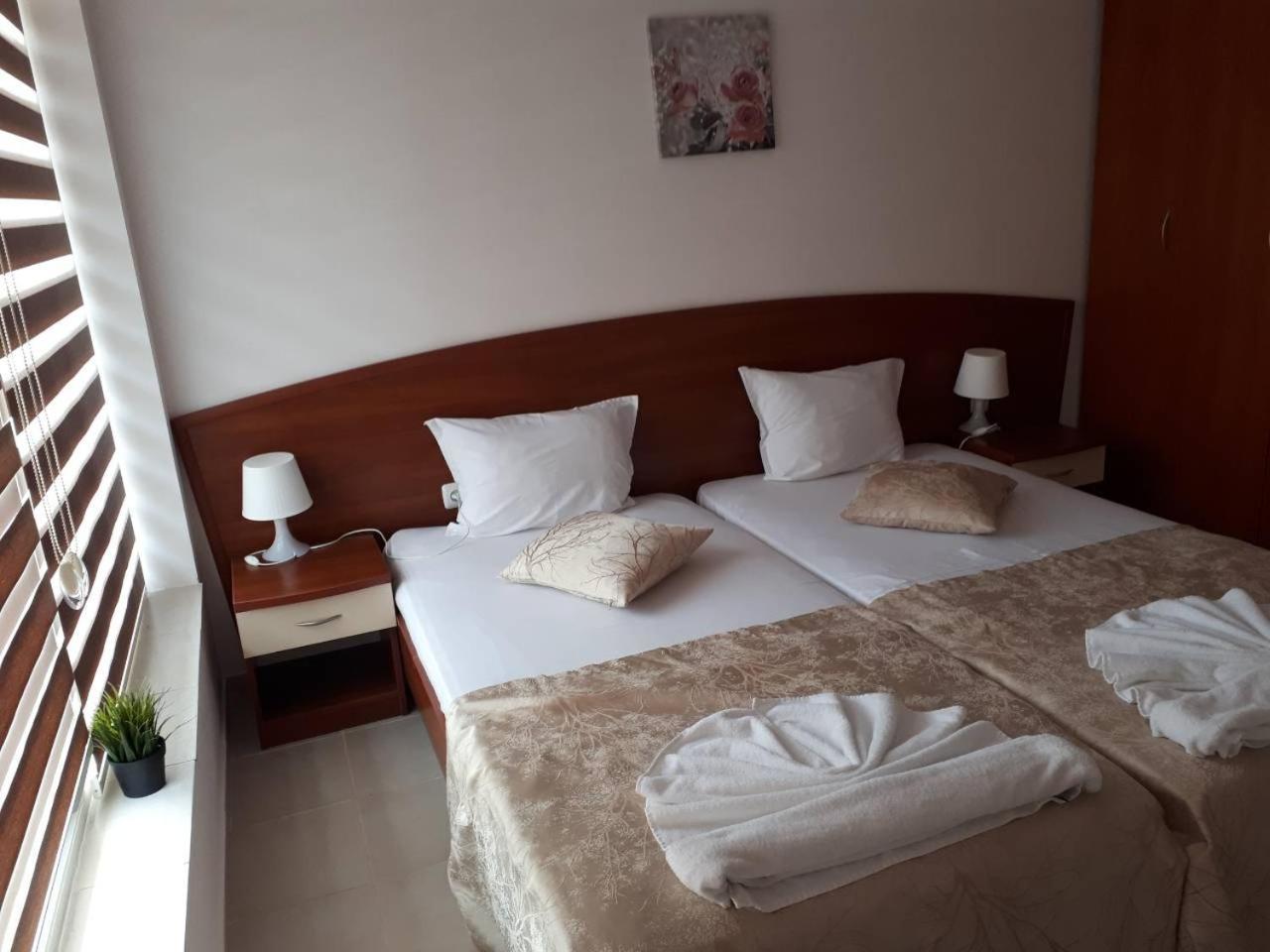 Capuccino Guest Apartments - Free Parking And Wi-Fi Sunny Beach Ngoại thất bức ảnh